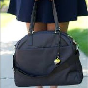 Host Pick 🦄 Lo & Sons OMG Overnight Bag